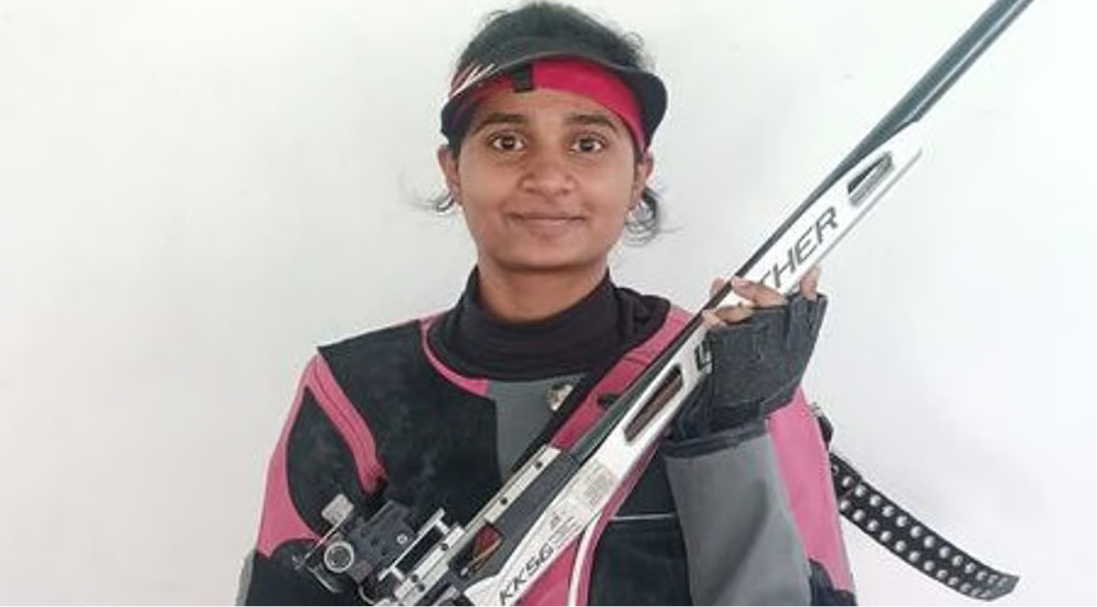 உலகக் கோப்பை துப்பாக்கி சுடுதல் போட்டியில் பங்கேற்கும் இந்திய அணி வீரர்கள்