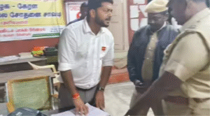 புளியரை சோதனைச்சாவடியில் ஆய்வு மேற்கொண்ட அமைச்சர் பிரபு