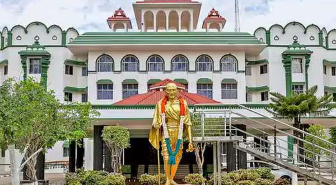 பெருமகளூரில் டாஸ்மாக் கடை திறக்க வழங்கப்பட்ட அனுமதியை ரத்து செய்து கருத்து தெரிவிக்கும் உயர்நீதிமன்ற மதுரைக் கிளை.