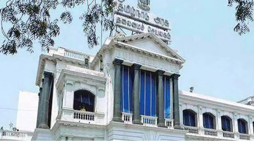 தமிழக காவல்துறை அதிகாரிகள் மற்றும் சென்னை தலைமைச் செயலகம்