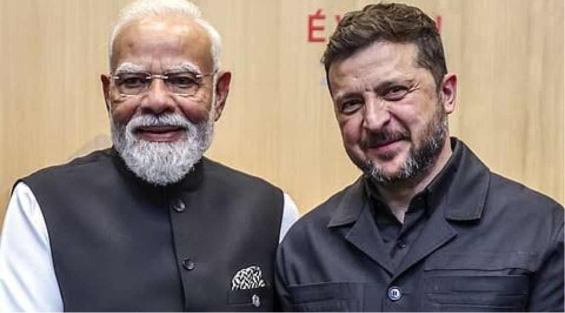 ஜி7 உச்சி மாநாட்டில் உக்ரைன் அதிபர் ஜெலென்ஸ்கியுடன் பேச்சுவார்த்தை நடத்தும் பிரதமர் நரேந்திர மோடி.
