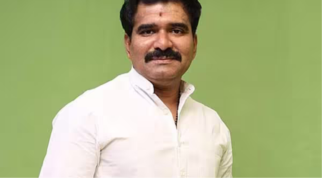 மதுரையில் காவிரி கூட்டுக் குடிநீர் திட்டத்தை துவக்கி வைத்து செய்தியாளர்களிடம் பேசும் அமைச்சர் நிர்மல் குமார்.