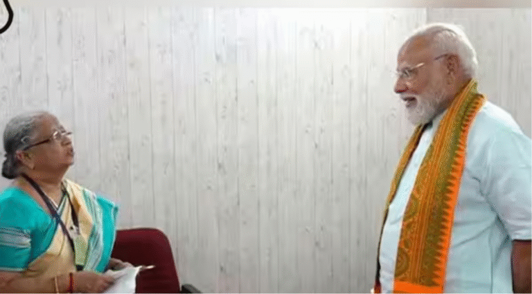 மன் கி பாத் நிகழ்ச்சியில் தமிழக ஆசிரியர் கிரிஜா அம்மாவின் பணிகளை பாராட்டி பேசும் பிரதமர் நரேந்திர மோடி.