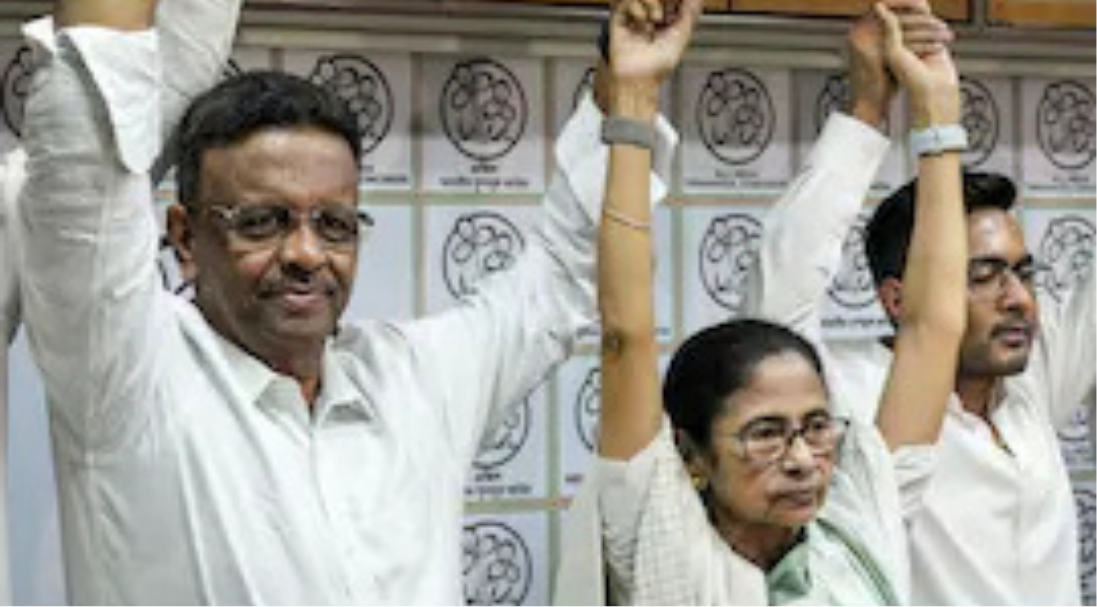 கொல்கட்டா மேயர் பதவியில் இருந்து விலகிய பிர்ஹத் ஹக்கிம்.