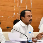 திருப்பூரில் செய்தியாளர்களிடம் பேசிய த.வெ.க. அமைச்சர்கள் அருண்ராஜ் மற்றும் செங்கோட்டையன்.