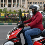 பைக் டாக்சி சேவைக்கான விதிமுறைகள் தொடர்பாக அரசுகளிடம் விளக்கம் கோரும் உயர்நீதிமன்ற மதுரைக் கிளை.