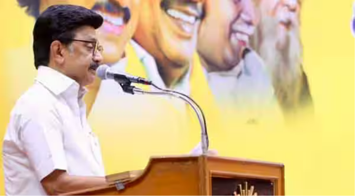 திமுக எம்.எல்.ஏ.க்கள் ஆலோசனைக் கூட்டத்தில் உரையாற்றும் மு.க.ஸ்டாலின்.