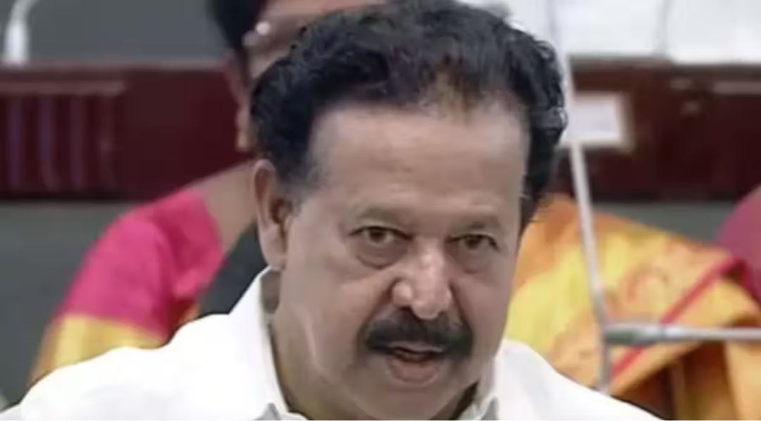 சென்னை உயர்நீதிமன்றத்தில் வழக்கு தொடர்பாக முன்னாள் அமைச்சர் பொன்முடி