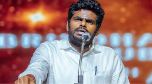பெட்னா தமிழ் விழாவில் தமிழர் ஒற்றுமை குறித்து உரையாற்றும் அண்ணாமலை