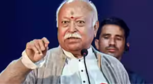 நாக்பூரில் உரையாற்றும் ஆர்எஸ்எஸ் தலைவர் மோகன் பாகவத்
