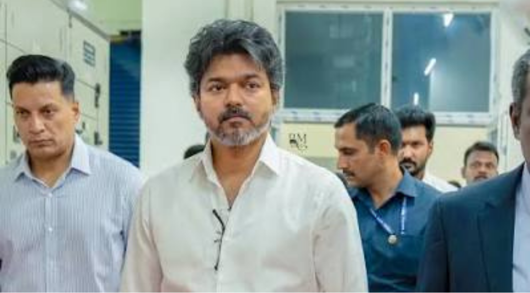 கரூர் பயணத்தின்போது புதிய தொழிற்சாலைக்கு அடிக்கல் நாட்ட உள்ள முதல்வர் விஜய்.