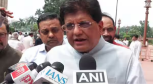லோக்சபாவில் நடைபெற்ற விவாதம் குறித்து செய்தியாளர்களிடம் பேசிய மத்திய அமைச்சர் பியூஷ் கோயல்.