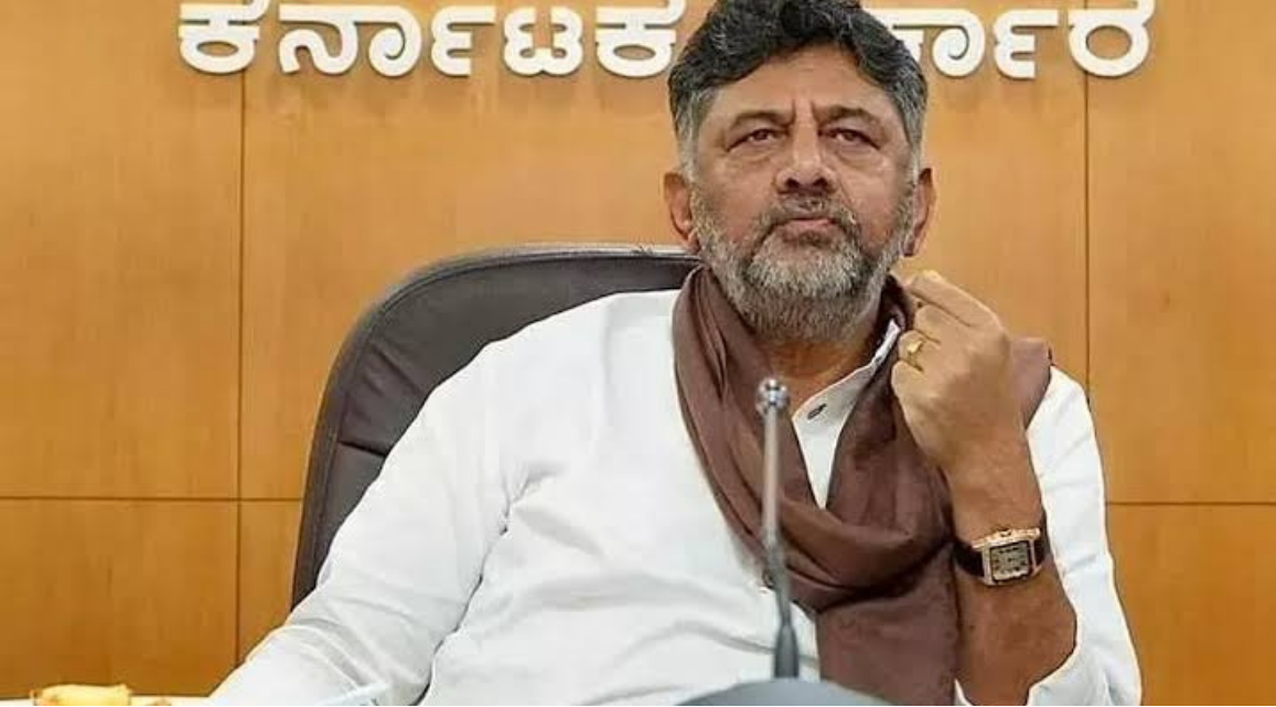 டெல்லியில் காவிரி நீர் பகிர்வு விவகாரம் குறித்து செய்தியாளர்களிடம் பேசிய சிவகுமார்.