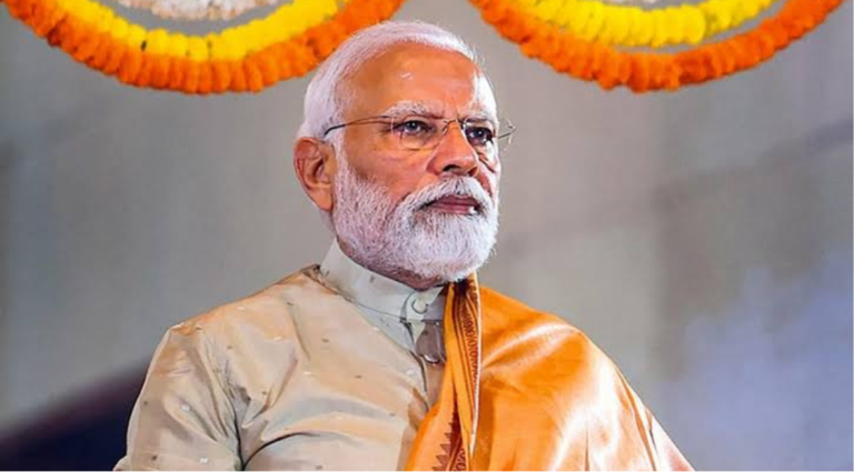 குஜராத்தில் ரூ.35,000 கோடி மதிப்பிலான திட்டங்களை தொடங்கி வைக்கும் பிரதமர் மோடி