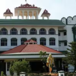 திருப்பரங்குன்றம் அரசு நிலம் ஆக்கிரமிப்பு வழக்கில் உத்தரவிட்ட உயர்நீதிமன்ற மதுரைக் கிளை