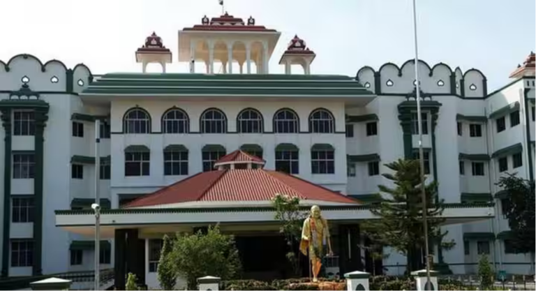 திருப்பரங்குன்றம் அரசு நிலம் ஆக்கிரமிப்பு வழக்கில் உத்தரவிட்ட உயர்நீதிமன்ற மதுரைக் கிளை