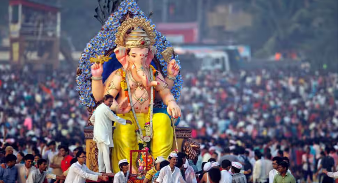 ஹைதராபாத் பாலாப்பூர் விநாயகர் லட்டு ரூ.39 லட்சத்துக்கு ஏலம் போன நிகழ்ச்சி