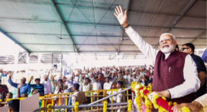25 ஆண்டுகால அரசியல் பயணம் குறித்து பொதுக்கூட்டத்தில் பேசிய பிரதமர் நரேந்திர மோடி