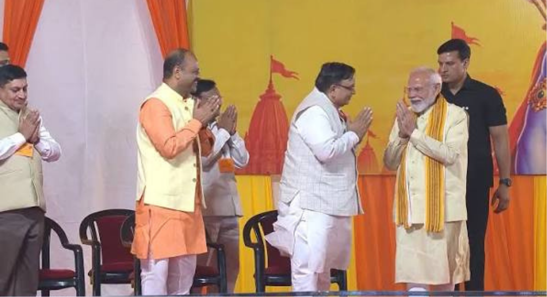 டெல்லியில் நடைபெற்ற தசரா விழாவில் விஜயதசமியின் முக்கியத்துவம், ராமரின் கொள்கைகள் மற்றும் தன்னிறைவு பெற்ற இந்தியா குறித்து உரையாற்றிய பிரதமர் நரேந்திர மோடி.