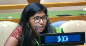 ஐக்கிய நாடுகள் சபையில் பாகிஸ்தானின் சிறுபான்மையினர் உரிமைகள் மற்றும் கார்கில் போர் தொடர்பாக இந்தியாவின் கருத்துகளை முன்வைத்த பாவிகா மங்கலானந்தன்.