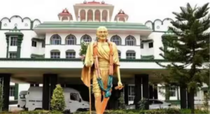 கோயில்களில் நுழைவது தொடர்பான விதிமுறைகள் குறித்த வழக்கை விசாரித்த உயர்நீதிமன்ற மதுரைக் கிளை.