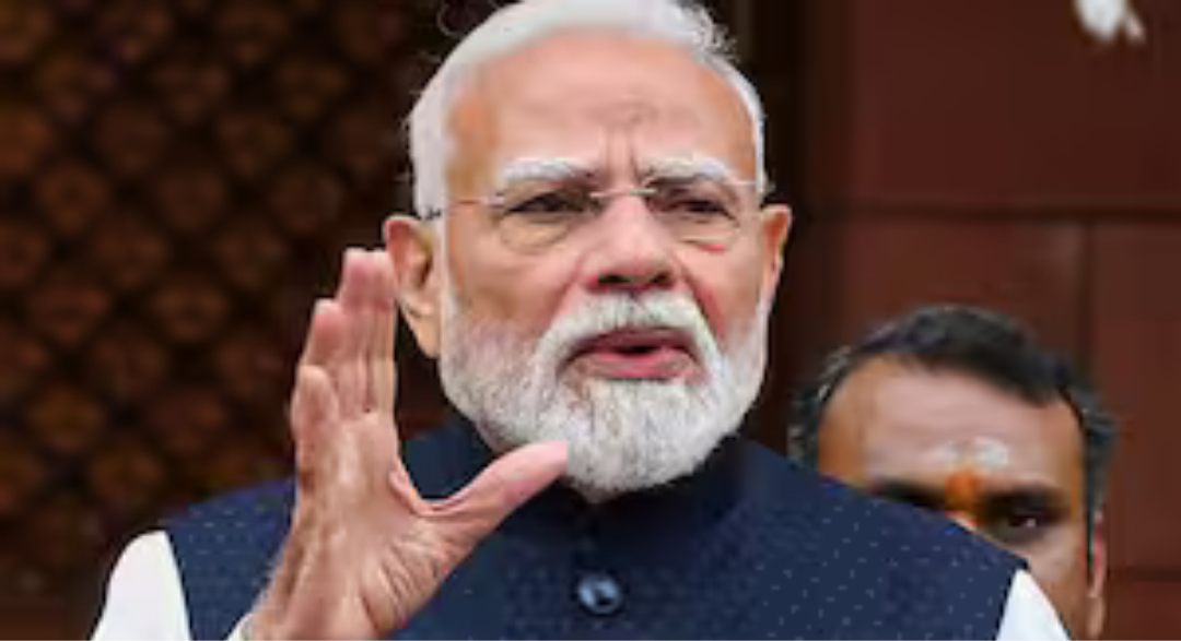 மத்திய மற்றும் மாநில அரசுத் திட்டங்களை ஆய்வு செய்த கூட்டம் குறித்து கருத்து தெரிவித்த பிரதமர் நரேந்திர மோடி.