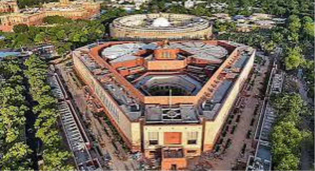 தொகுதி மறுவரையறை மசோதா மற்றும் மகளிர் இடஒதுக்கீடு தொடர்பாக நாடாளுமன்றத்தில் நடைபெறும் அரசியல் ஆலோசனைகள்